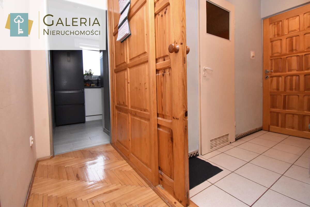 Elbląg GALERIA NIERUCHOMOŚCIZ pasji i miłości do nieruchomościNa sprzedaż: 3-pokojowe mieszkanie z balkonem w