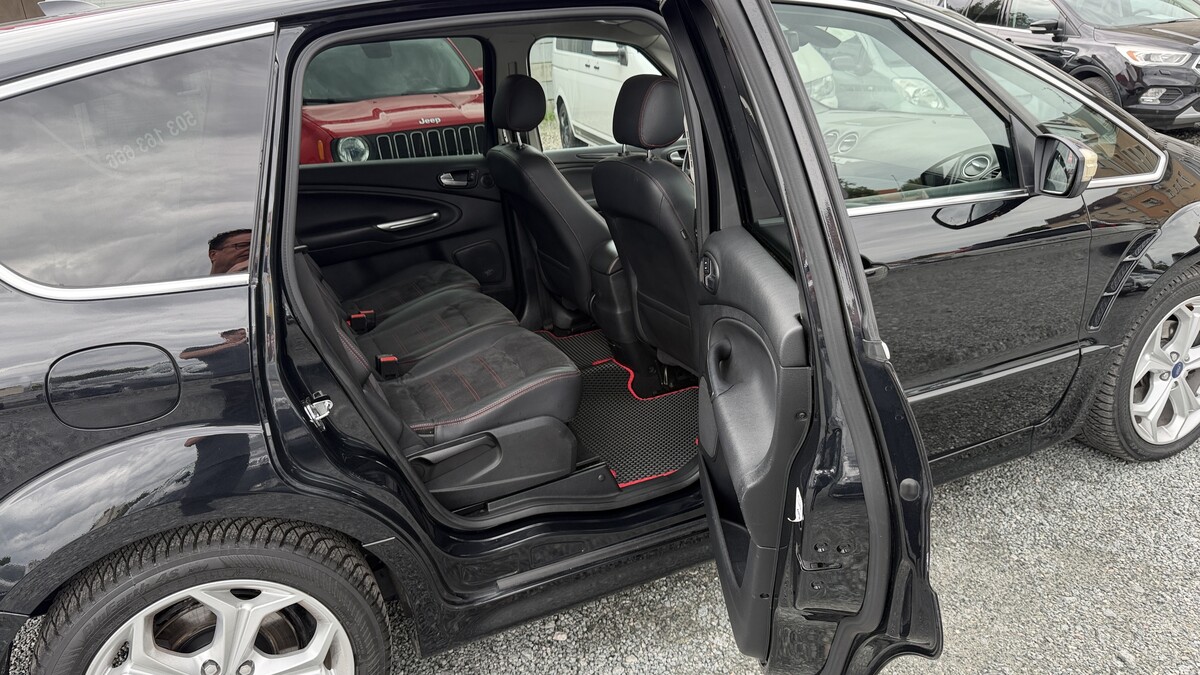 Elbląg Auto Leew LEWANDOWSKI Kupujemy i Sprzedajemy tylko dobre auta Za auta z Polskiego Salonu Płacimy Najwięcej FORD