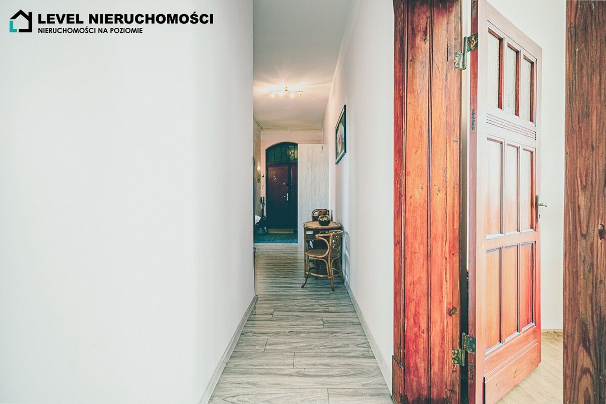 Elbląg LEVEL NIERUCHOMOŚCI Przestrzenne mieszkanie w kamienicy, aleja Grunwaldzka, Elbląg NIERUCHOMOŚCI NA