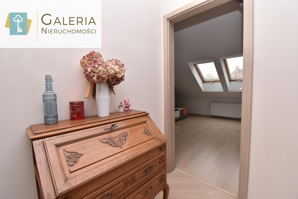 Elbląg GALERIA NIERUCHOMOŚCIZ pasji i miłości do nieruchomościNa sprzedaż: Duże, jasne mieszkanie z duszą i pięknym