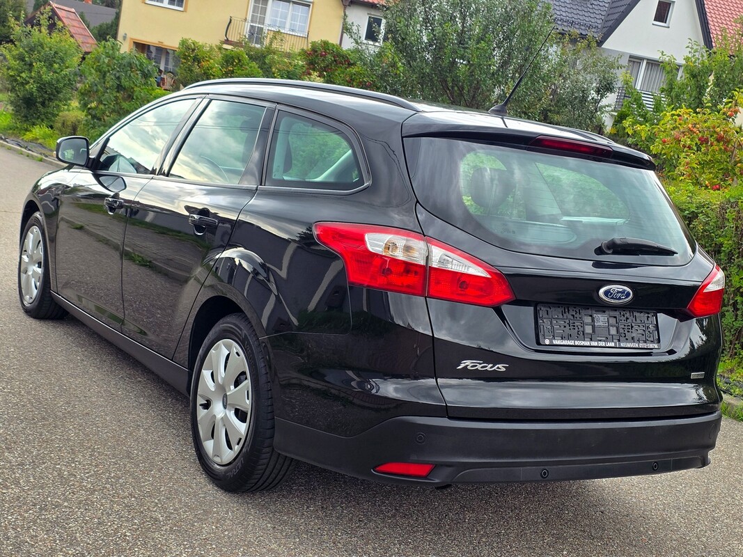 Elbląg Ford Focus, benzyna, 2013 rok - bardzo dobrze wyposażone Ładne zadbane auto, wizualnie bardzo ładnie się