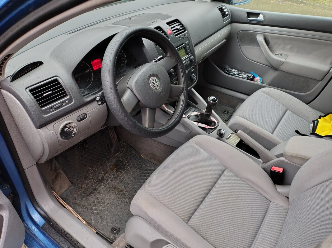 Elbląg 🚗 VW Golf 1.9 TDI 90 KM – Zadbany, Oryginalny Przebieg 215 tys. km!Wyjątkowa okazja! Auto po