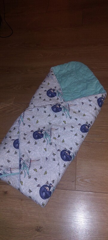 Elbląg Sprzedam rzeczy widoczne na zdjęciach.
Każda sztuka ubranek dziecięcych 5 zł. Mam tego duuuzo więcej. W razie