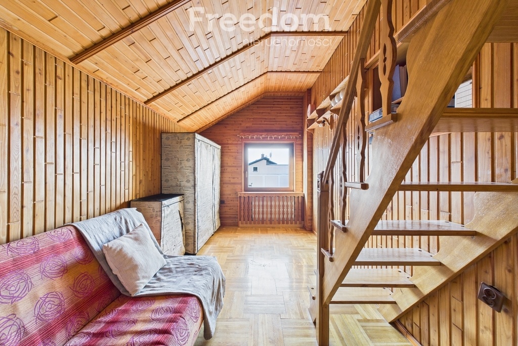 Elbląg FREEDOM NIERUCHOMOŚCISprzedam dom - Dzierzgoń. Na sprzedaż przestronny, zadbany dom jednorodzinny w Dzierzgoniu