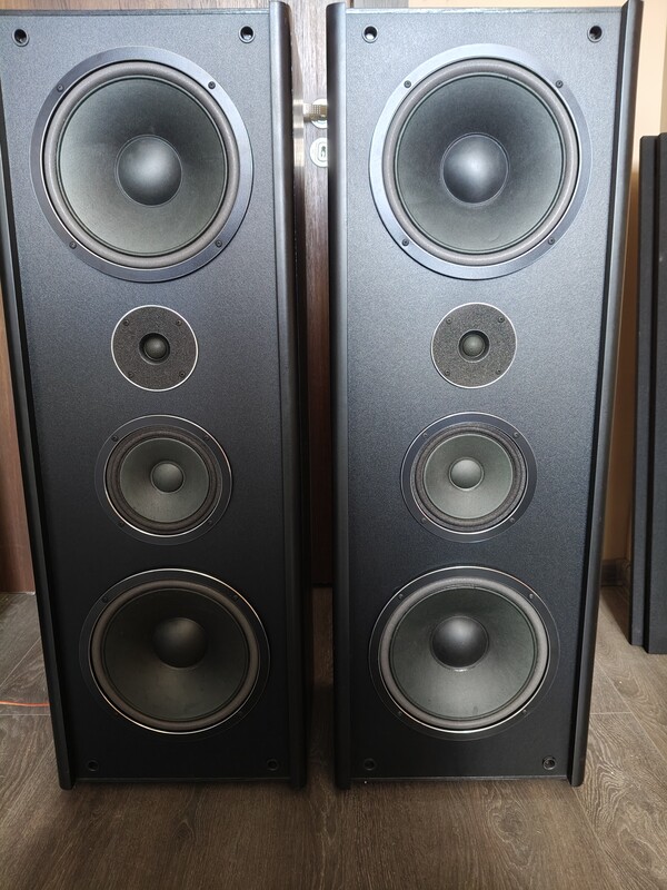 Elbląg Twoje głośniki charczą, mają sparciałe zawieszenia, a może jeden z nich całkowicie przestał grać? Nie kupuj