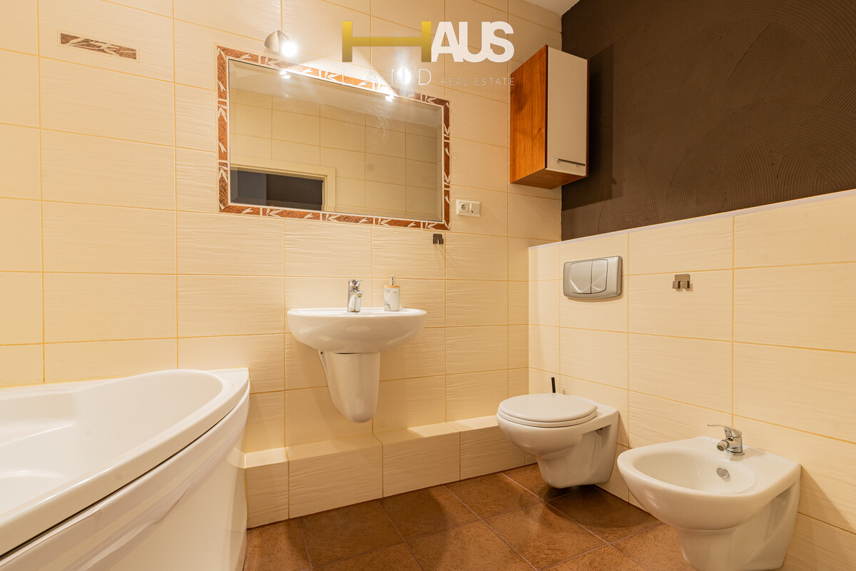 Elbląg DZIEŃ OTWARTY 14.03.2026r (SOBOTA)MALBORK UL. DYBOWSKIEGO DOM W ZABUDOWIE SZEREGOWEJ POWIERZCHNIA