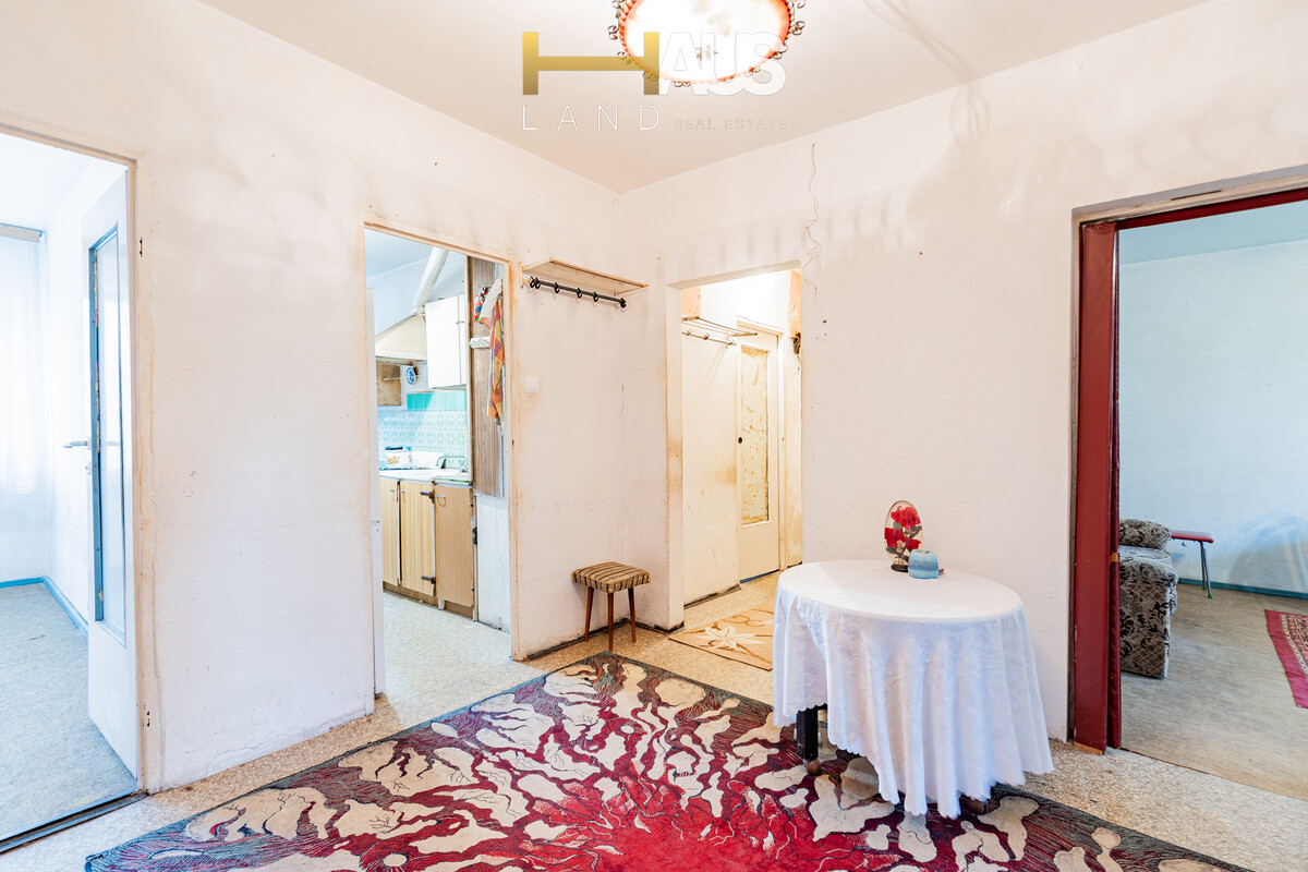 Elbląg DZIEŃ OTWARTY 08.11.2025r (SOBOTA)ELBLĄG, UL. ANDERSA ZAWADA  PARTER  5 POKOI, OSOBNA KUCHNIA