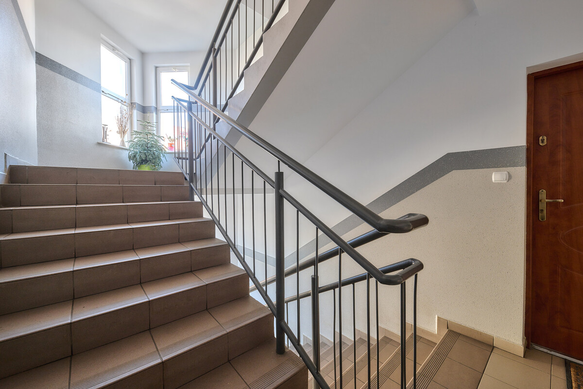 Elbląg Mieszkanie dwupoziomowe w Pasłęku. zobacz film :https://youtu.be/rRed32pFPiE?si=3KXBfNS-w-IWXyZs