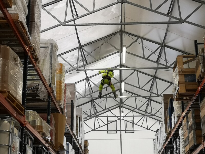 Elbląg PSW – Kompleksowe i Bezpieczne Usługi Wysokościowe z Wykorzystaniem Technik Alpinistycznych:Mycie,