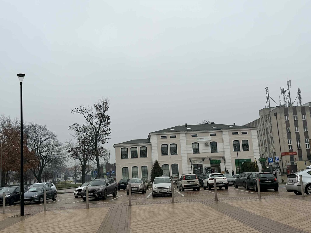 Elbląg 🏢 Wynajmę lokal użytkowy 46 m² – idealny na gabinet, biuro lub usługi! Świetna