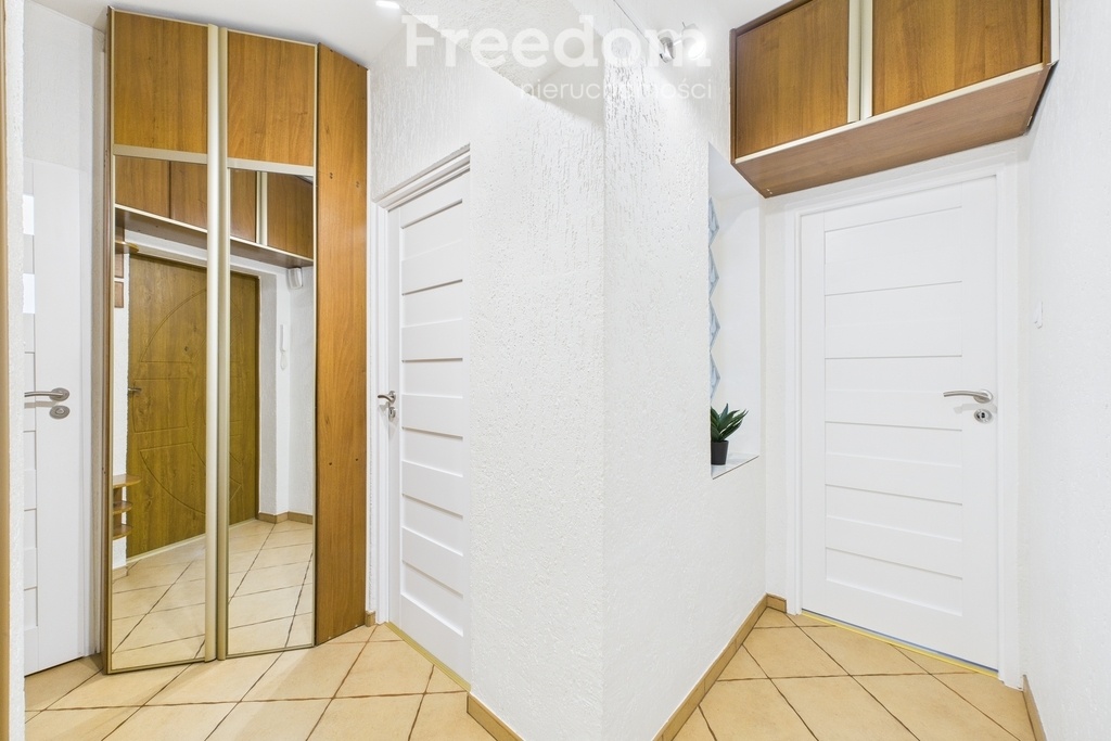 Elbląg FREEDOM NIERUCHOMOŚCISprzedam mieszkanie - Elbląg, Browarna. Na sprzedaż 3-pokojowe mieszkanie po remoncie