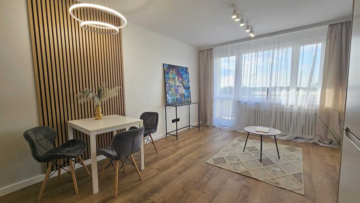 Elbląg KWADRAT NIERUCHOMOŚCI3 pokojowepo generalnym remonciebalkonnowoczesna windadostępne od zaraz