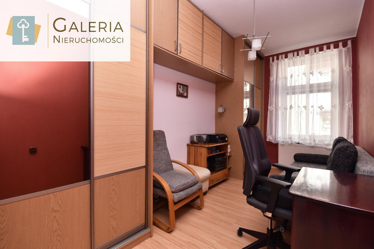 Elbląg GALERIA NIERUCHOMOŚCIZ pasji i miłości do nieruchomościNa sprzedaż: Trzypokojowe przytulne mieszkanie,