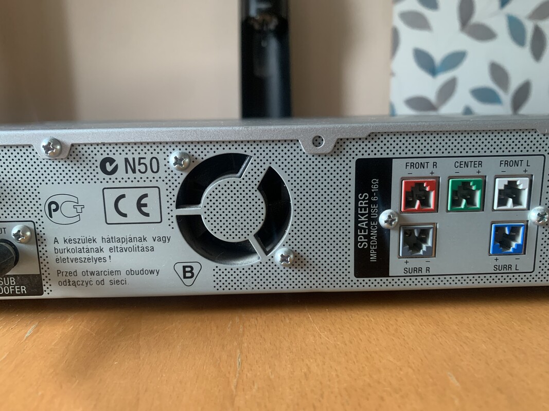 Elbląg Sony HTP-1200 zestaw kina domowego typu „all-in-one”, przeznaczony do domowej rozrywki z dźwiękiem