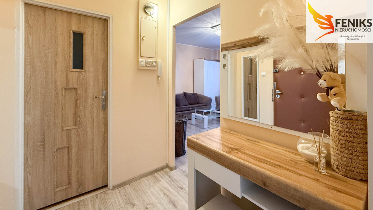 Elbląg FENIKS NIERUCHOMOŚCIPOLECA:KAWALERKA Z LOGGIĄ UL. TUWIMACENA 265.000 ZŁ POWIERZCHNIA 34 M2 3