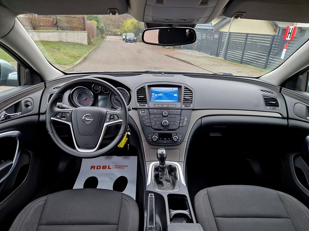 Elbląg Opel InsigniaSilnik : Benzyna 140KM179tys. km Serwis !Zarejestrowany i opłacony!