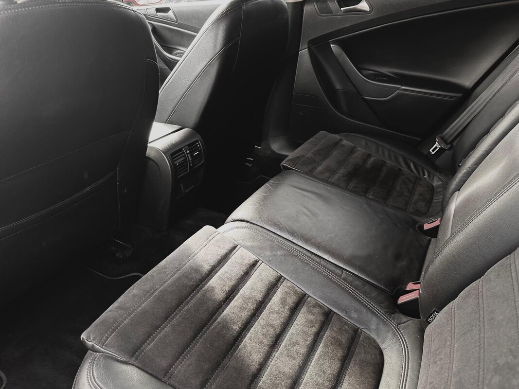 Elbląg Volkswagen Passat 2.0 R z 2009 roku, 200PS
