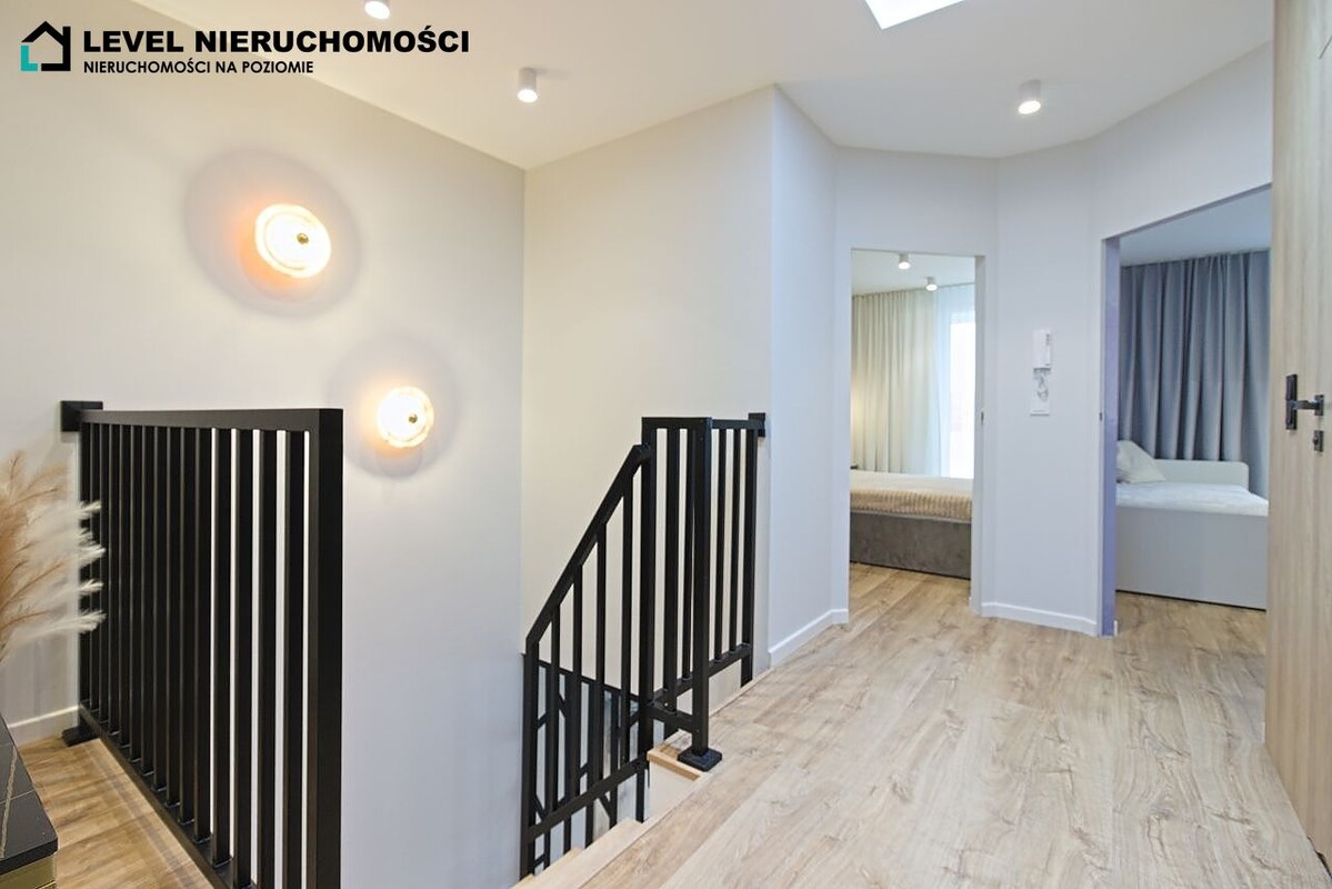 Elbląg LEVEL NIERUCHOMOŚCI  Genialne mieszkanie dwupoziomowe, ul. Topolwa, Elbląg  NIERUCHOMOŚCI NA POZIOMIE