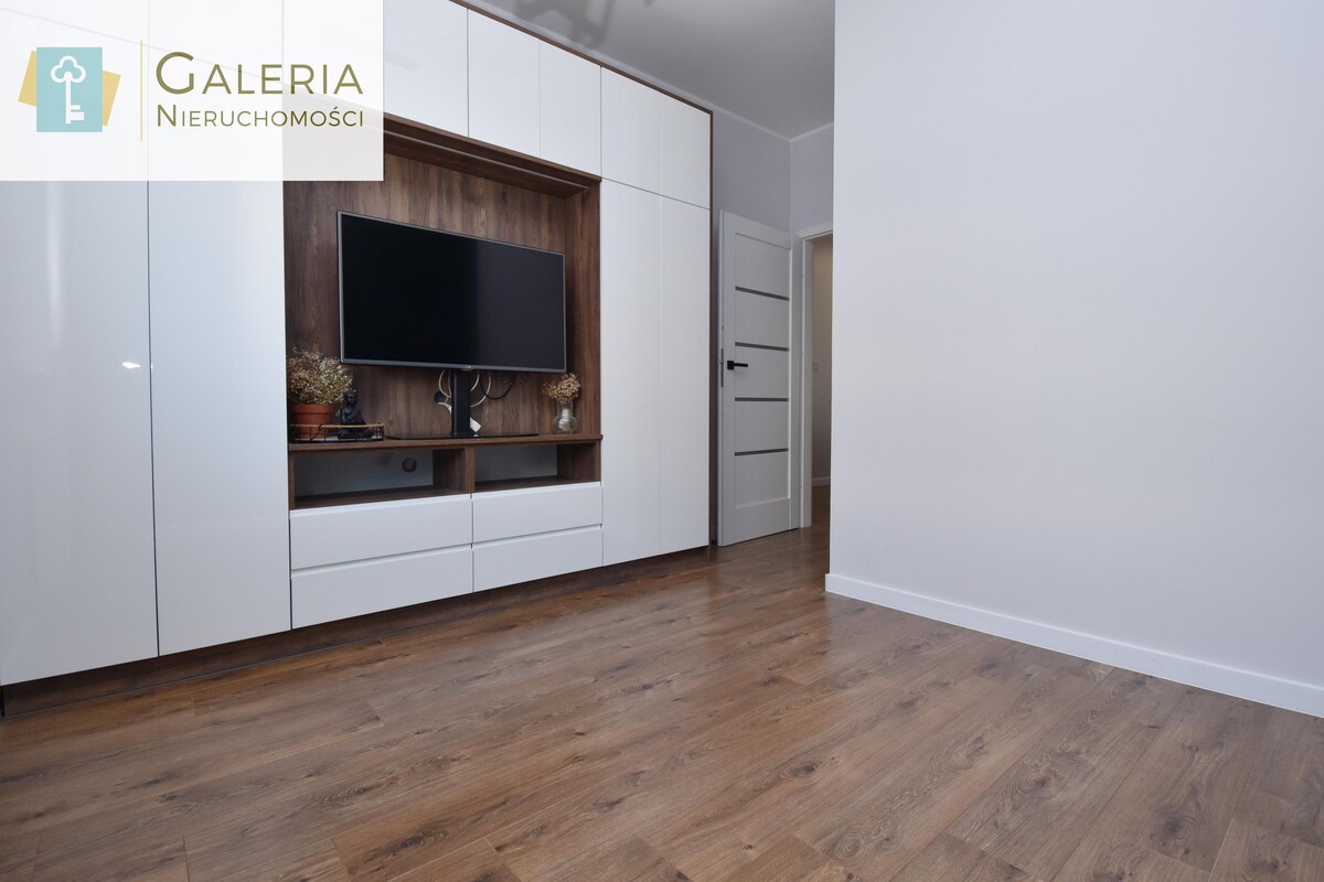 Elbląg GALERIA NIERUCHOMOŚCIZ pasji i miłości do nieruchomościNa sprzedaż: Gotowe 3 pokoje | balkon | nowe