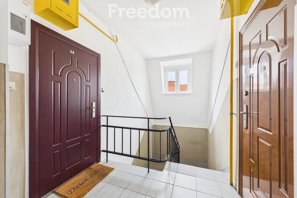 Elbląg FREEDOM NIERUCHOMOŚCISprzedam mieszkanie - Elbląg, Topolowa. Komfortowe 2-pokojowe mieszkanie po