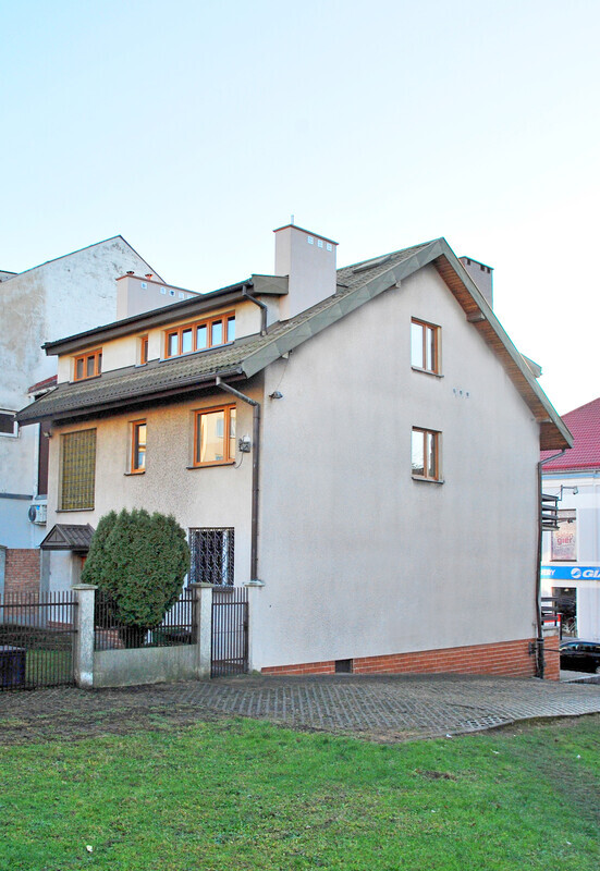 Elbląg SPRZEDAM DOM Z LOKALEM USŁUGOWYM, GARAŻEM I OGRODEM W SAMYM SERCU MIASTA ELBLĄG. MOŻLIWOŚĆ ZAMIANY