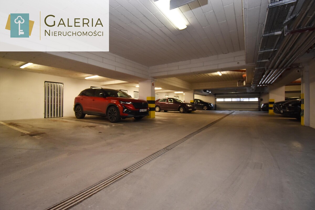 Elbląg GALERIA NIERUCHOMOŚCIZ pasji i miłości do nieruchomościNa sprzedaż: Trzy pokoje na drugim piętrzeul.