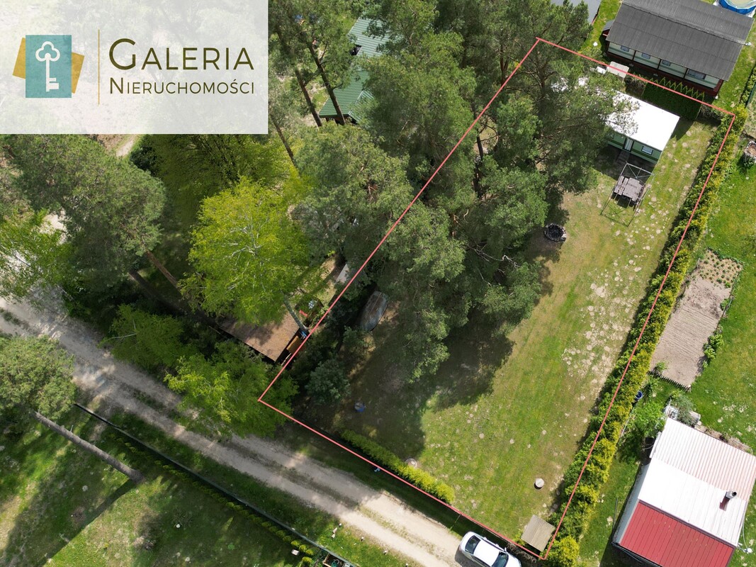 Elbląg GALERIA NIERUCHOMOŚCIZ pasji i miłości do nieruchomościNa sprzedaż: Działka o powierzchni 809 m2 z domkiem