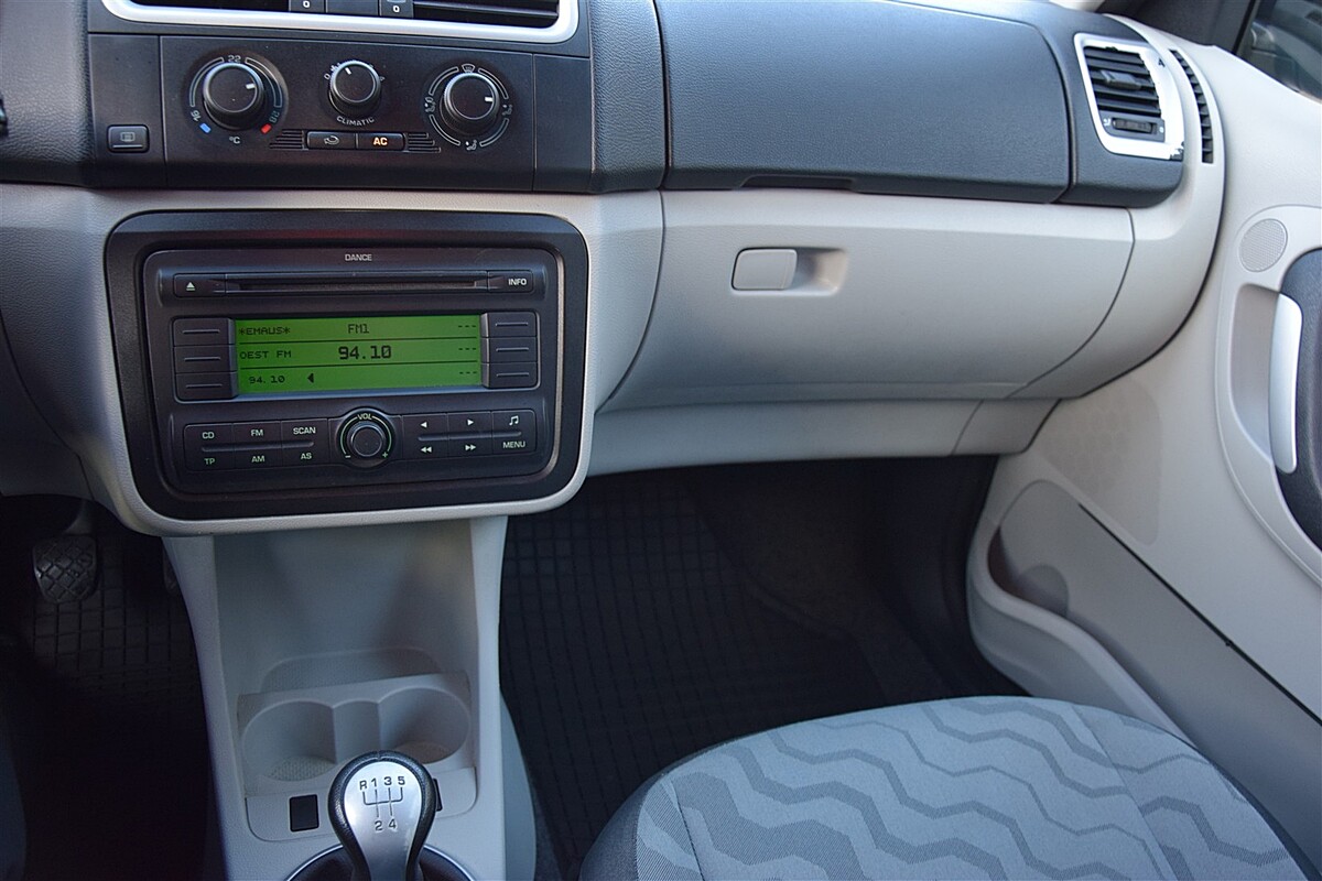 Elbląg SKODA FABIA II LIFT EDITIONSTAN WZOROWY - BENZYNA