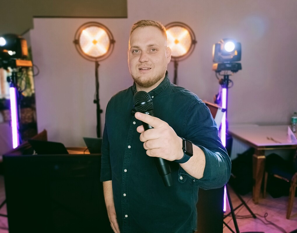 Elbląg Agencja Artystyczna GESEK GRAMY JUŻ 19 LAT ! Oprawa muzyczna: STUDNIÓWKI, WESELA, POPRAWINY, IMPREZY