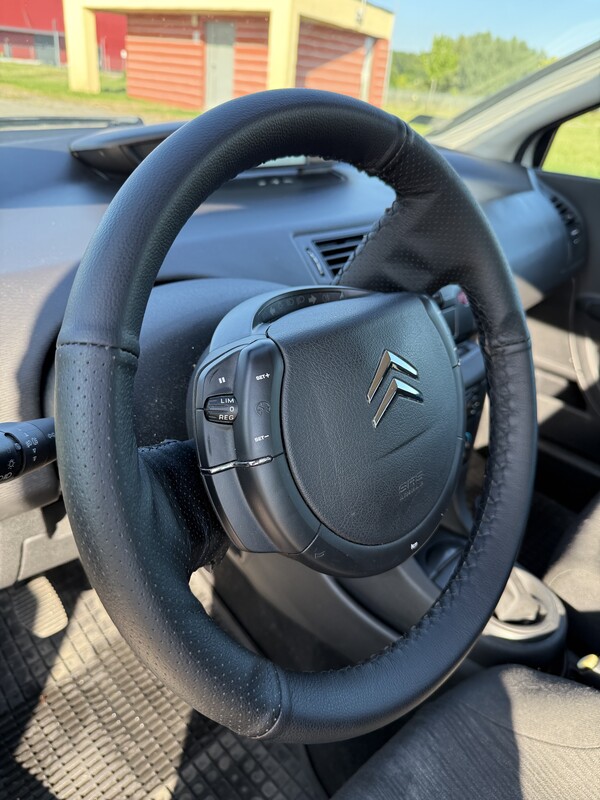 Elbląg Citroen C4 Coupé 3D LIFT 2009 | Biały | 1.4 Benzyna | Przegląd i OC do 06.2027! | Zadbany