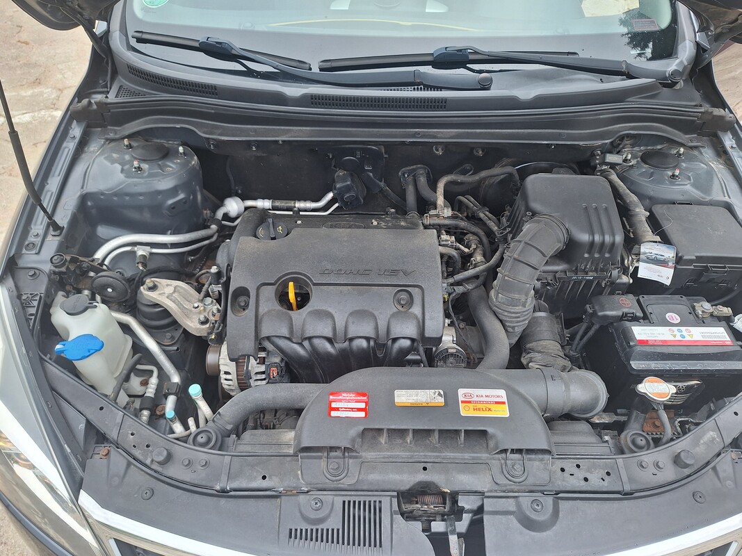 Elbląg Kia Ceed 1.4 CVVT 90 KM | Benzyna | Manual | Spirit |
Oferuję do sprzedaży Kia Ceed z 2011