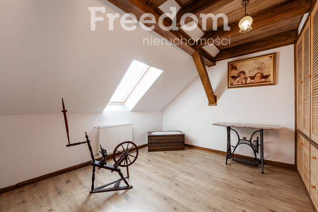 Elbląg FREEDOM NIERUCHOMOŚCISprzedam dom - Elbląg, Bielnik II. Dom z duszą nad Nogatem – wyjątkowa nieruchomość na