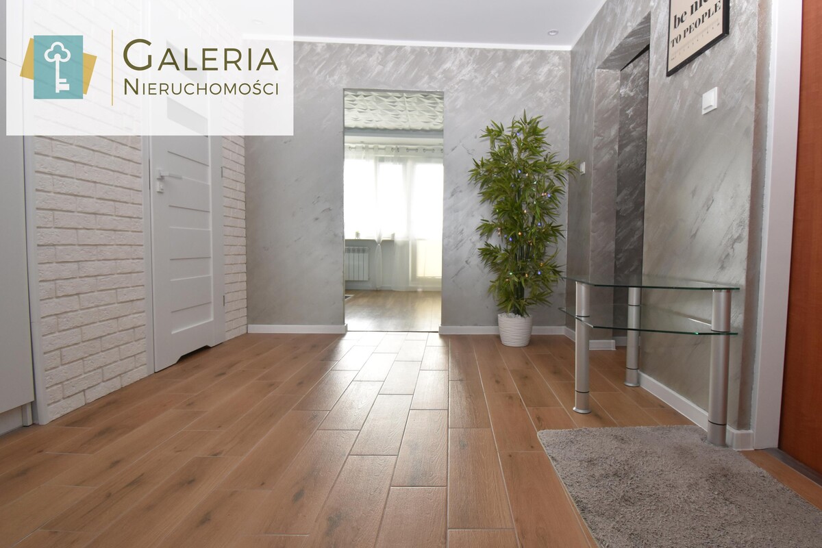 Elbląg GALERIA NIERUCHOMOŚCIZ pasji i miłości do nieruchomościNa sprzedaż: Trzypokojowe mieszkanie gotowe do