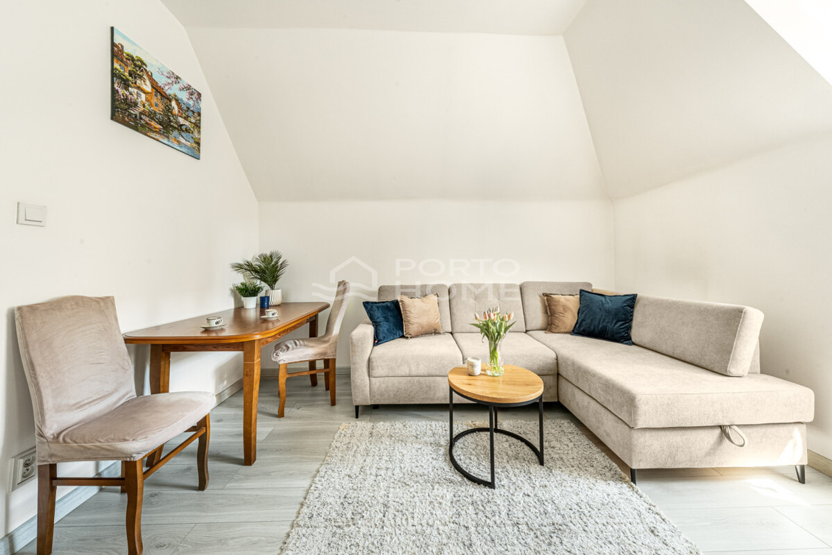 Elbląg Na sprzedaż 2-pokojowe mieszkanie z oddzielną kuchnią zlokalizowane przy ul. Pionierskiej w