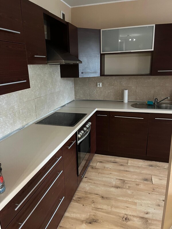 Elbląg NOWA CENA I NOWE ZDJĘCIA. OD 03.11.2026 WYNAJMĘ MIESZKANIE znajdujące się na parterze w bloku IV piętrowym bez