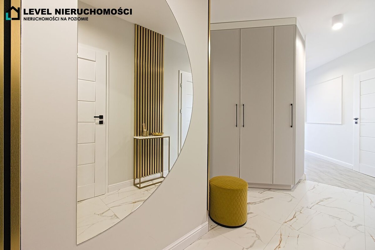 Elbląg LEVEL NIERUCHOMOŚCI Mieszkanie czteropokojowe z tarasemul. Częstochowska73m2 NIERUCHOMOŚCI NA