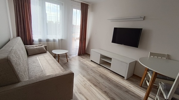 Elbląg Do wynajęcia przytulne i jasne mieszkanie w samym sercu miasta &ndash; Dąbka / Królewiecka - idealne dla osób,