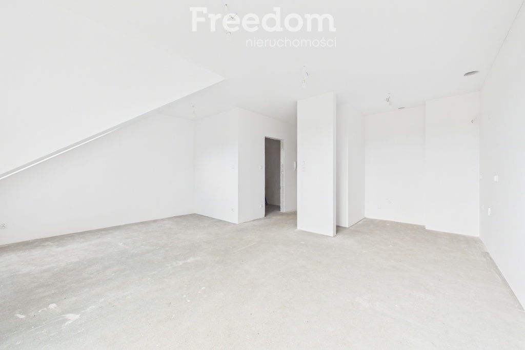 Elbląg FREEDOM NIERUCHOMOŚCISprzedam mieszkanie - Nowy dwór gdański, Jantarowa. Lokal o powierzchni 32,09 m² znajduje