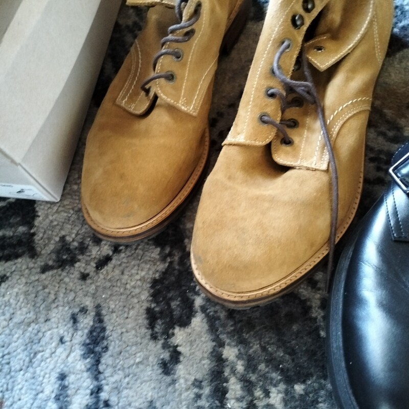 Elbląg Sprzedaję buty damskie kolor beżowy, bardzo miękka skórka, założone 1 raz, w stanie bardzo dobrym, z paragonem