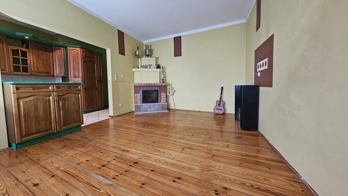 Elbląg BIURO NIERUCHOMOŚCISZULC& SZULCMieszkanie - Elbląg ul. GrunwaldzkaPowierzchnia: 120 m2Mieszkanie w