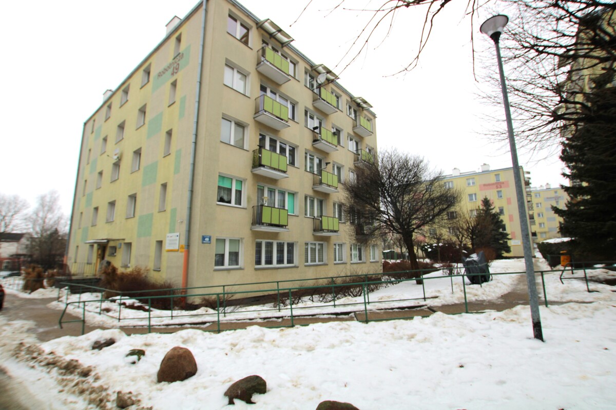 Elbląg NIERUCHOMOŚCI ANNA KRASZEWSKA Mieszkanie 4-pokojowe na drugim piętrze w blokuz zasobów SM,