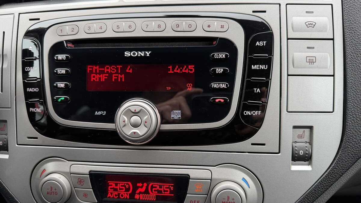 Elbląg Auto Leew LEWANDOWSKI Kupujemy i Sprzedajemy tylko dobre auta Za auta z Polskiego Salonu Płacimy Najwięcej FORD