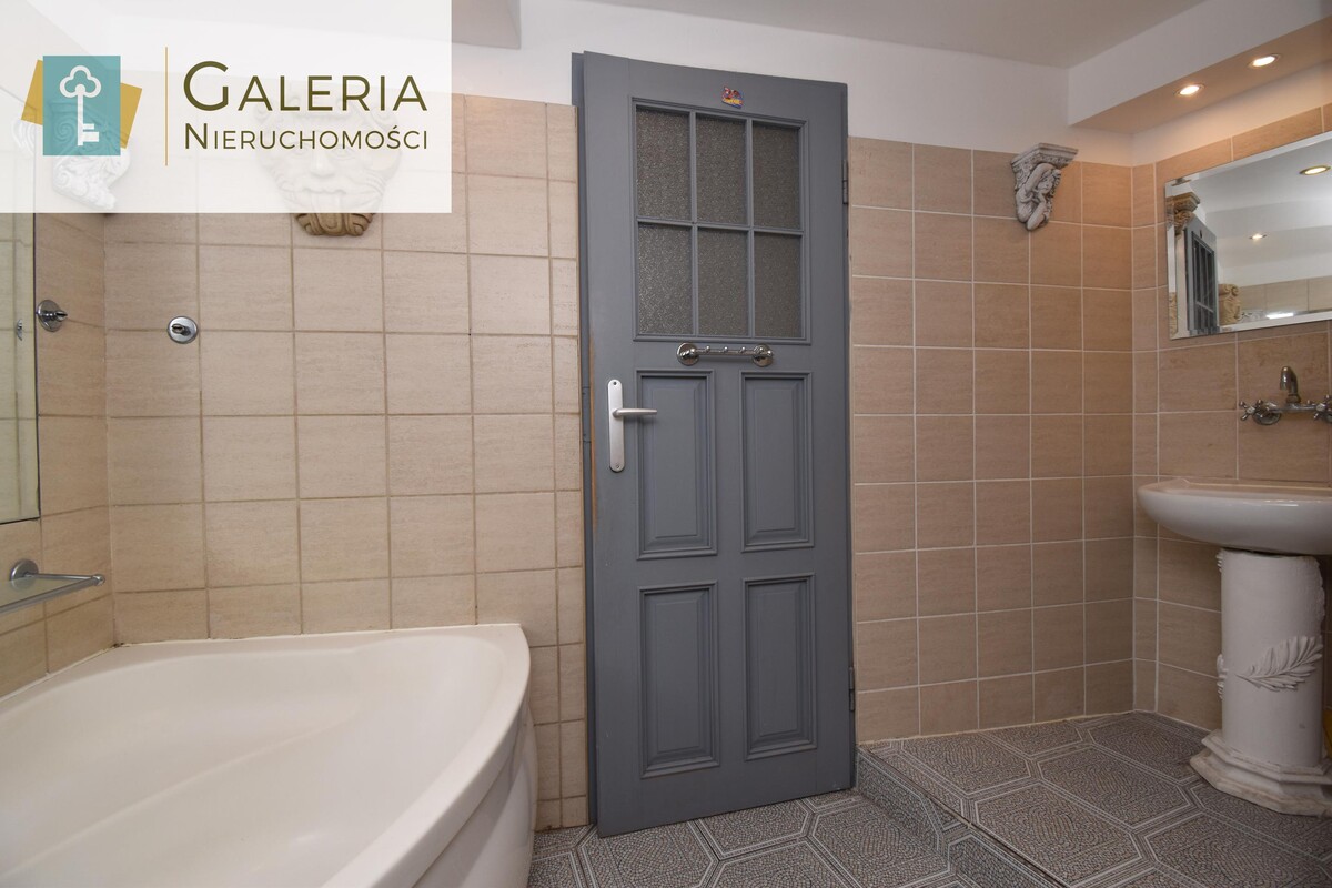 Elbląg GALERIA NIERUCHOMOŚCIZ pasji i miłości do nieruchomościNa sprzedaż: Rodzinne 4 pokojowe mieszkanie z duszą