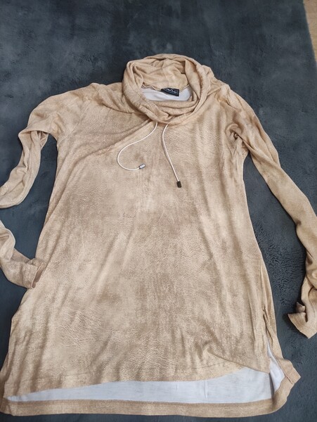 Elbląg Witam sprzedam dużą ilość ubrań od XS do L. Zapraszam do oglądania kontakt najlepiej SMS ceny od 5 zł