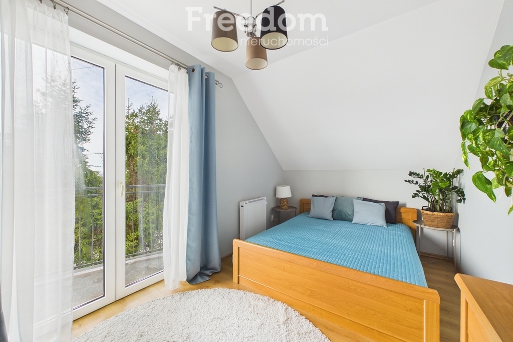 Elbląg FREEDOM NIERUCHOMOŚCISprzedam dom - Elbląg. Z przyjemnością prezentuję ofertę sprzedaży bardzo