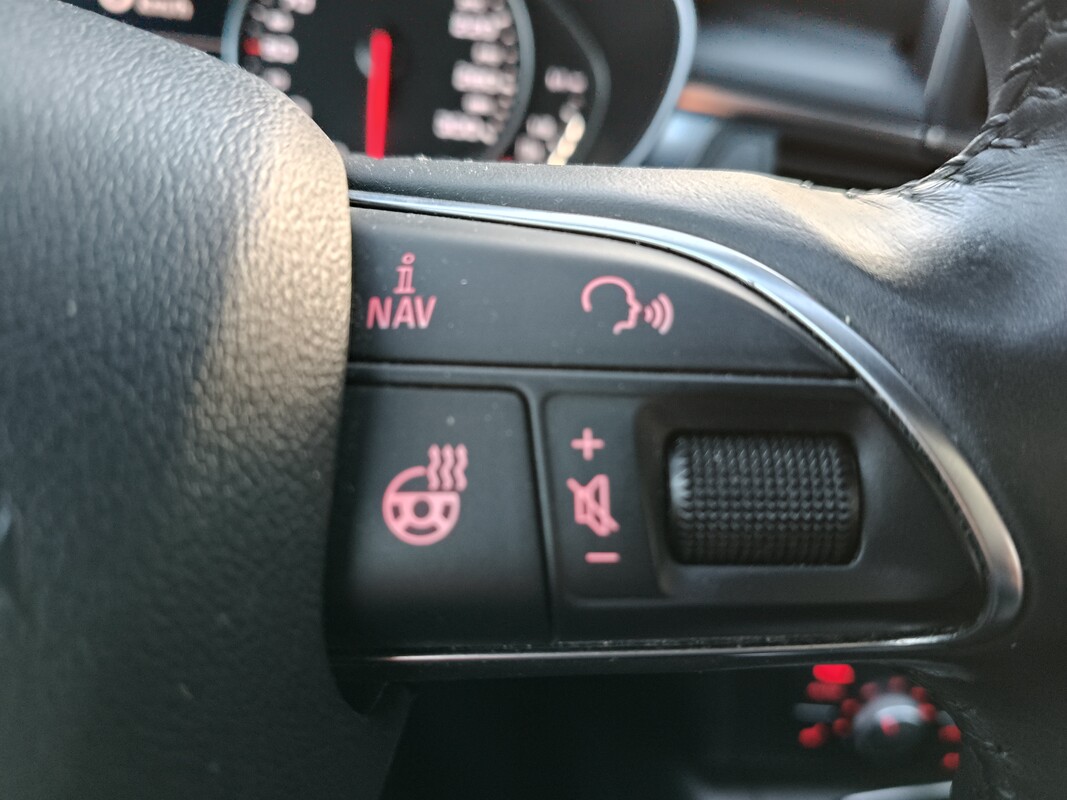 Elbląg Sprzedam bardzo zadbane w oryginalnym lakierze bezwypadkowe AUDI A6 C7 prywatnie 2,0 diesel skrzynia