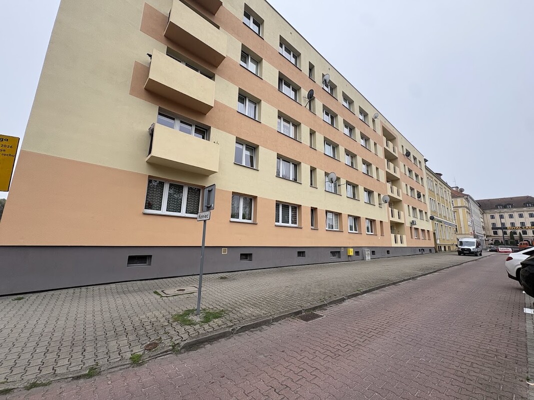 Elbląg KWADRAT NIERUCHOMOŚCI2 POKOJOWEBLISKO STARÓWKIMEDIA Z MIASTADOSTĘPNE OD ZARAZ