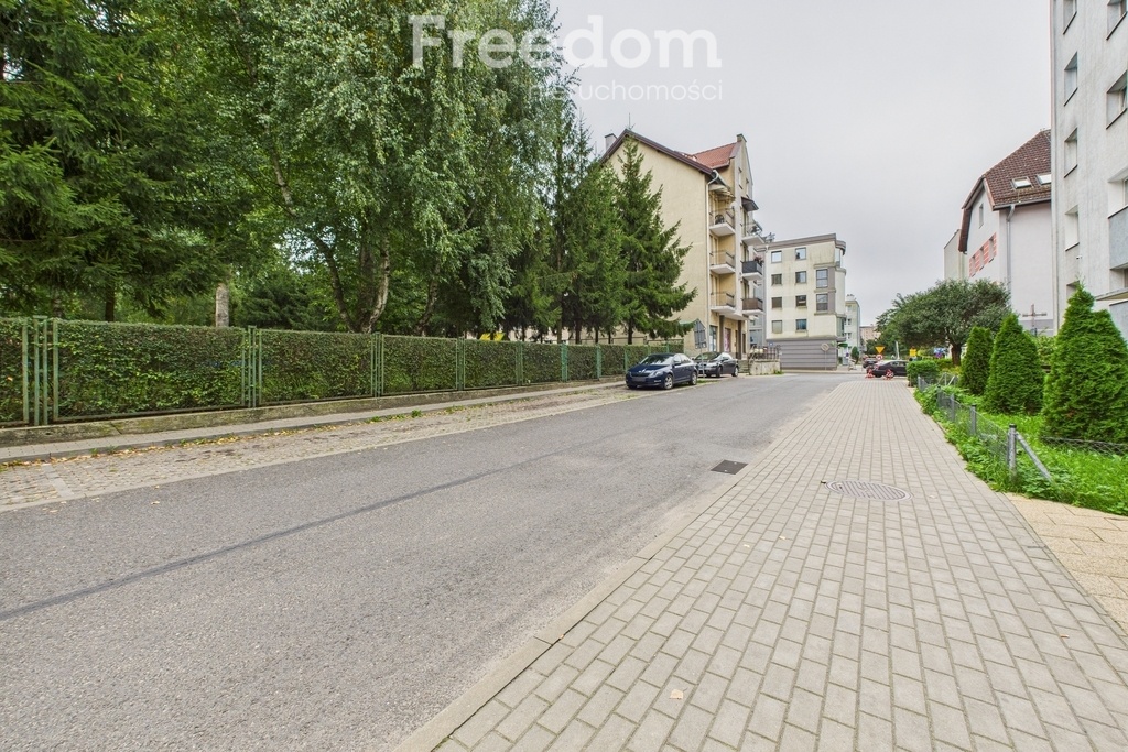 Elbląg FREEDOM NIERUCHOMOŚCISprzedam mieszkanie - Elbląg, Słoneczna. Jasne 2 pokoje na ostatnim piętrze – Elbląg, ul.