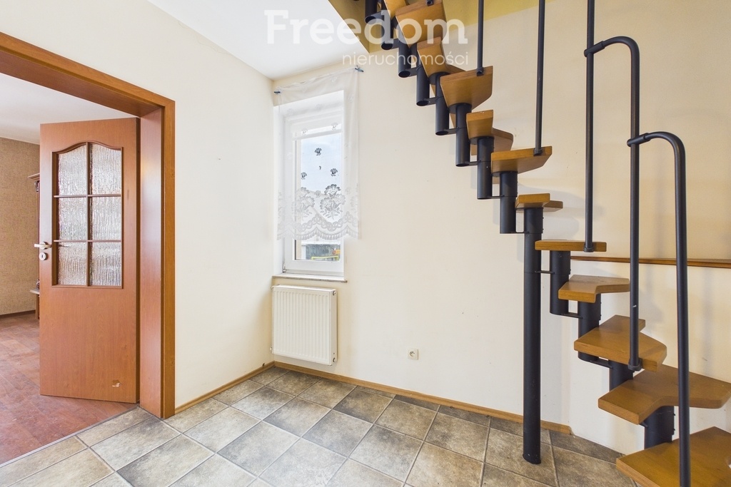 Elbląg FREEDOM NIERUCHOMOŚCISprzedam dom - Sztum. Na sprzedaż bliźniak w ścisłym centrum Sztum, położony w