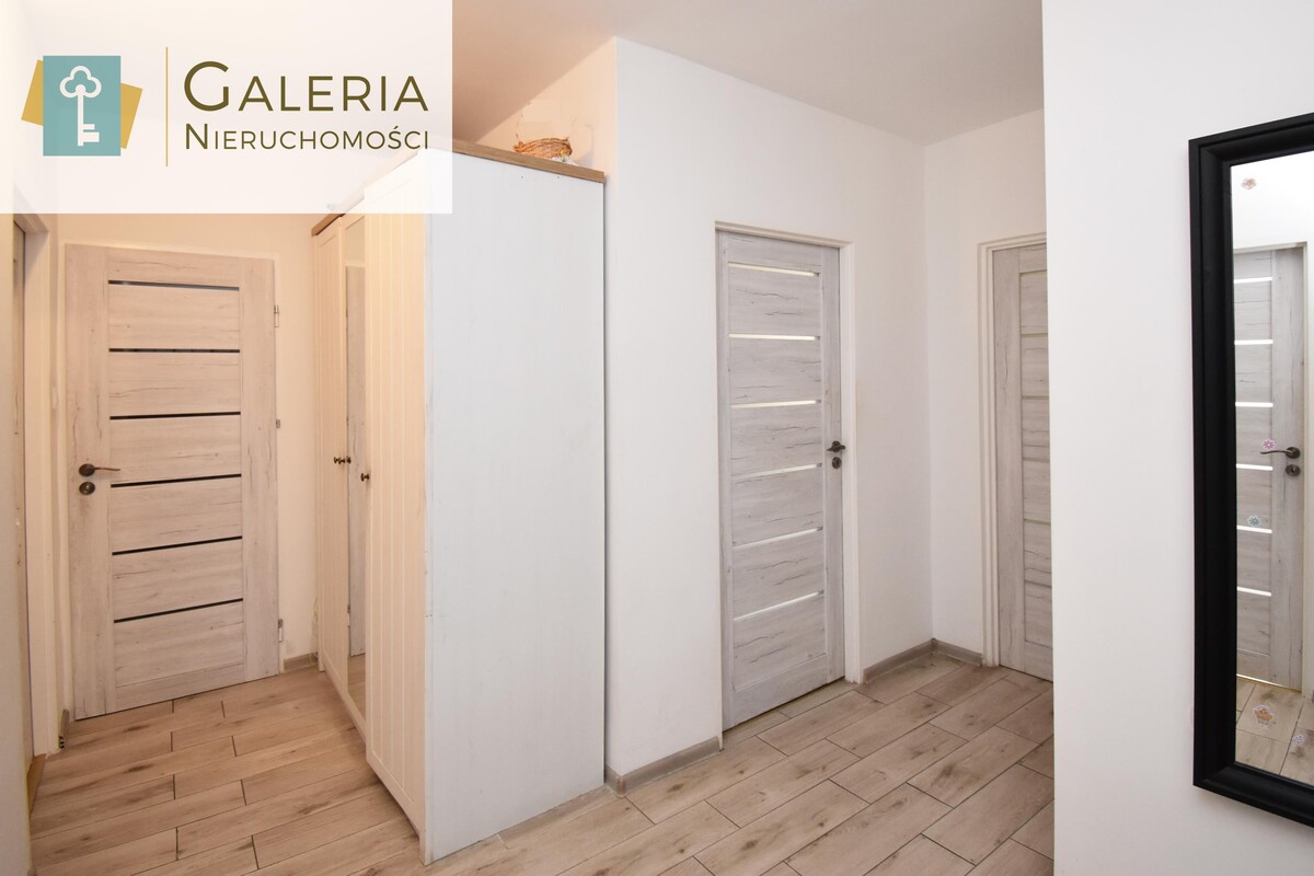 Elbląg GALERIA NIERUCHOMOŚCIZ pasji i miłości do nieruchomościNa sprzedaż: 3-pokojowe mieszkanie z balkonemNowy